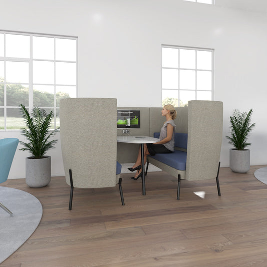 Tilly high back meeting booth