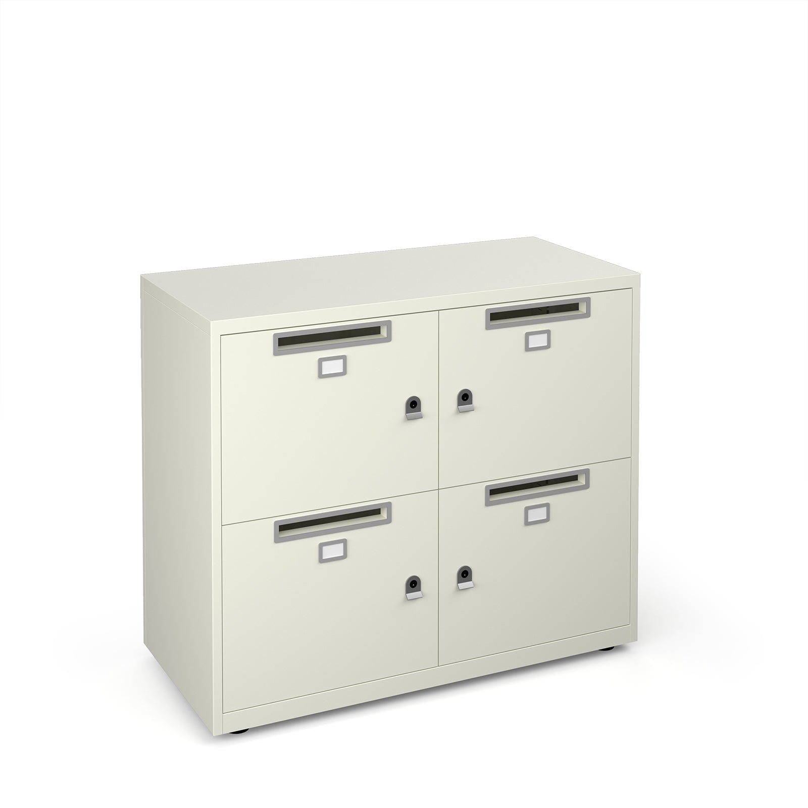 Bisley lodges with letterbox