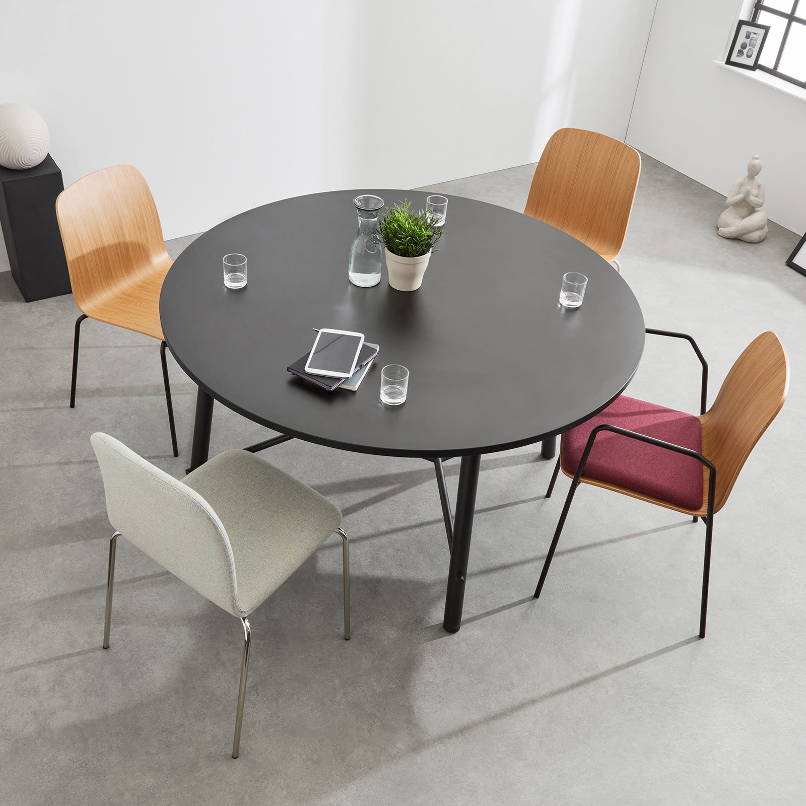 Bow Fully Upholstered Chair
