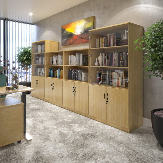 Deluxe combination unit with glass upper doors