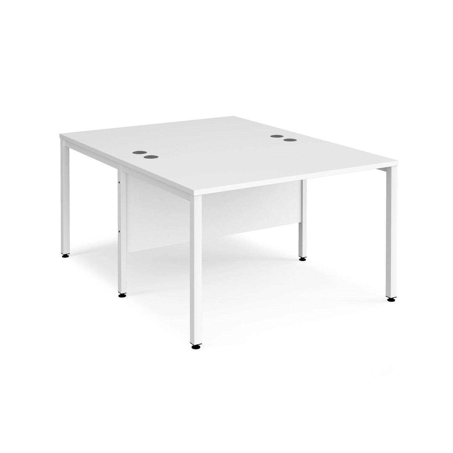Maestro 25 bench back to back straight desks 1600mm