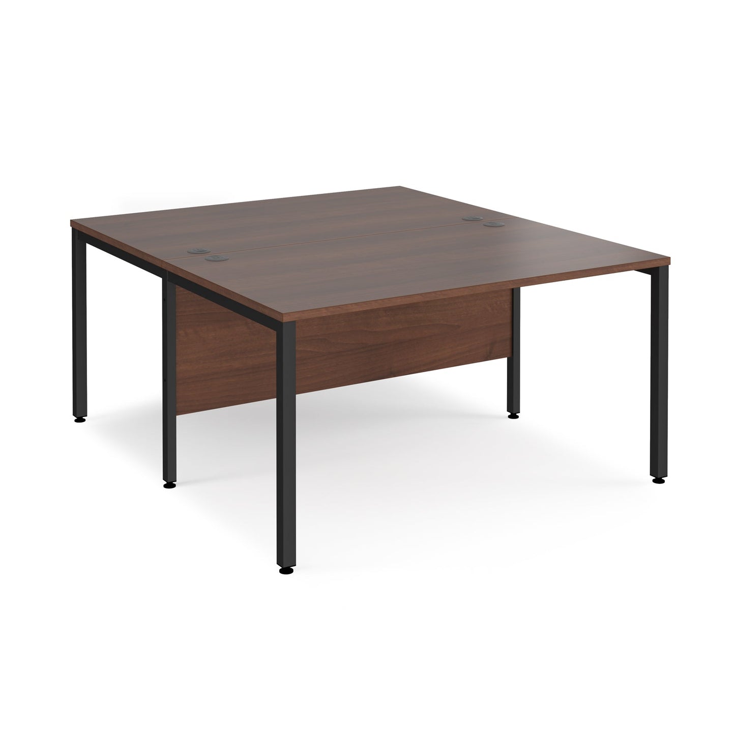 Maestro 25 bench back to back straight desks 1600mm