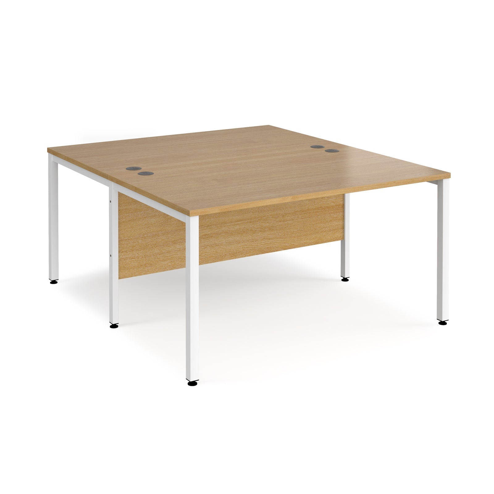 Maestro 25 bench back to back straight desks 1600mm