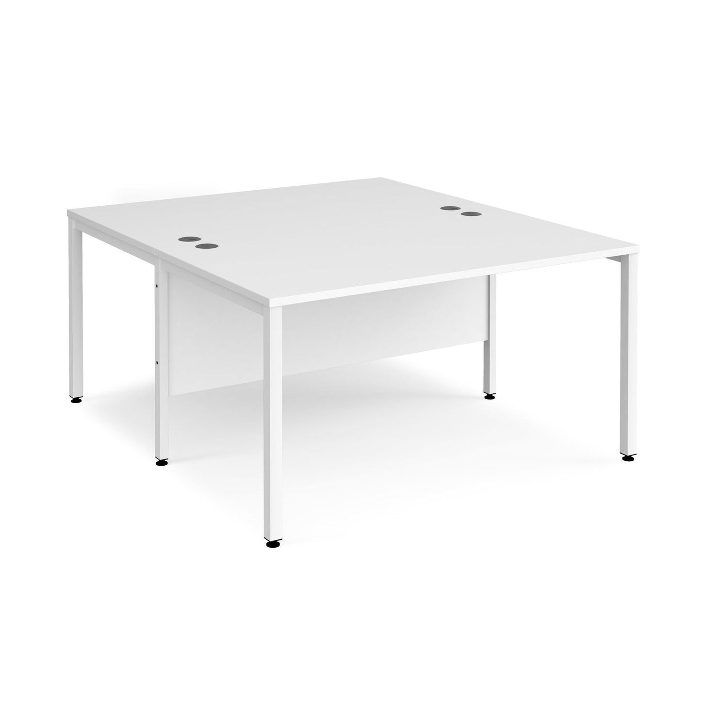 Maestro 25 bench back to back straight desks 1600mm