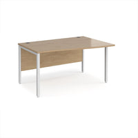 Maestro 25 bench right hand wave desk