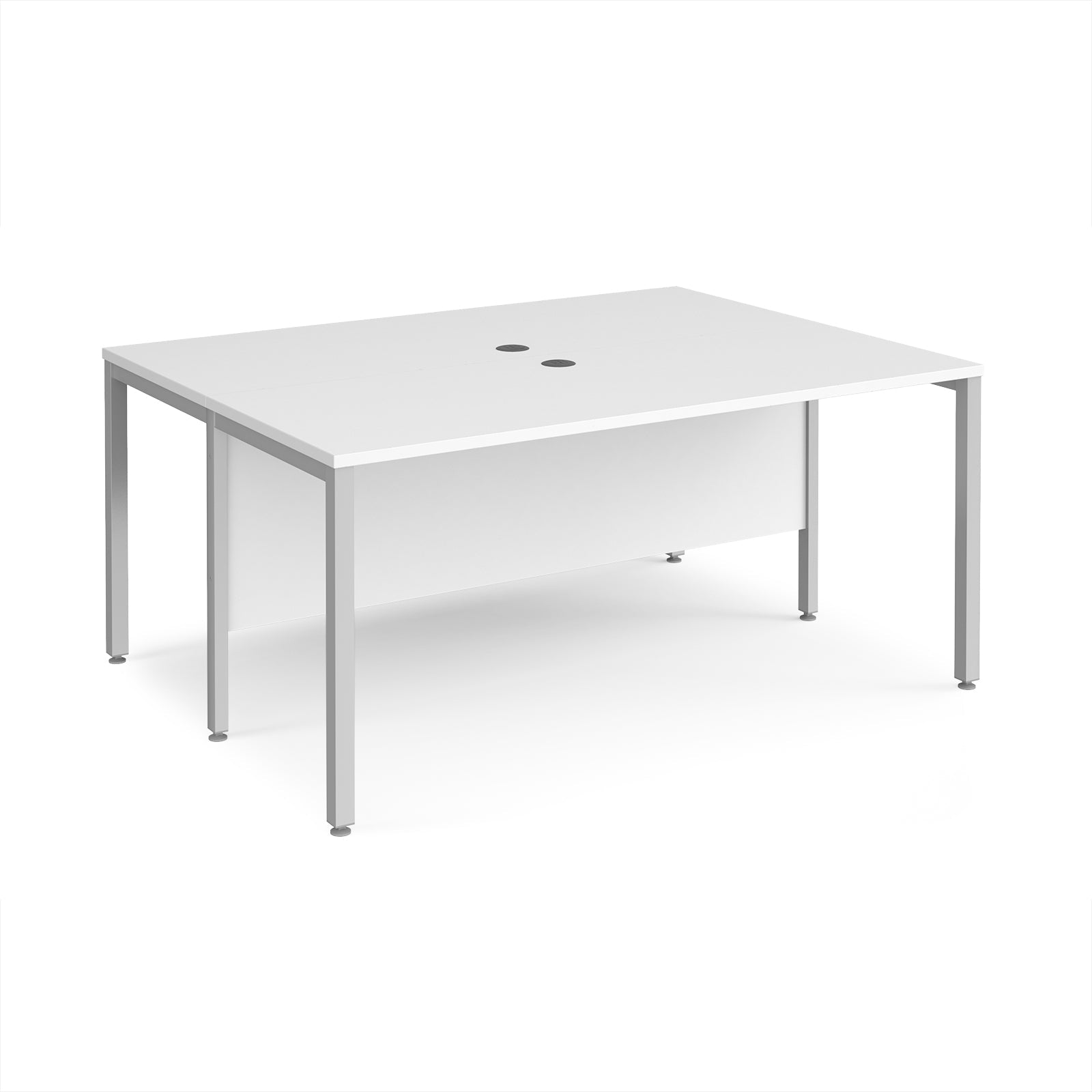 Maestro 25 bench back to back straight desks 1200mm
