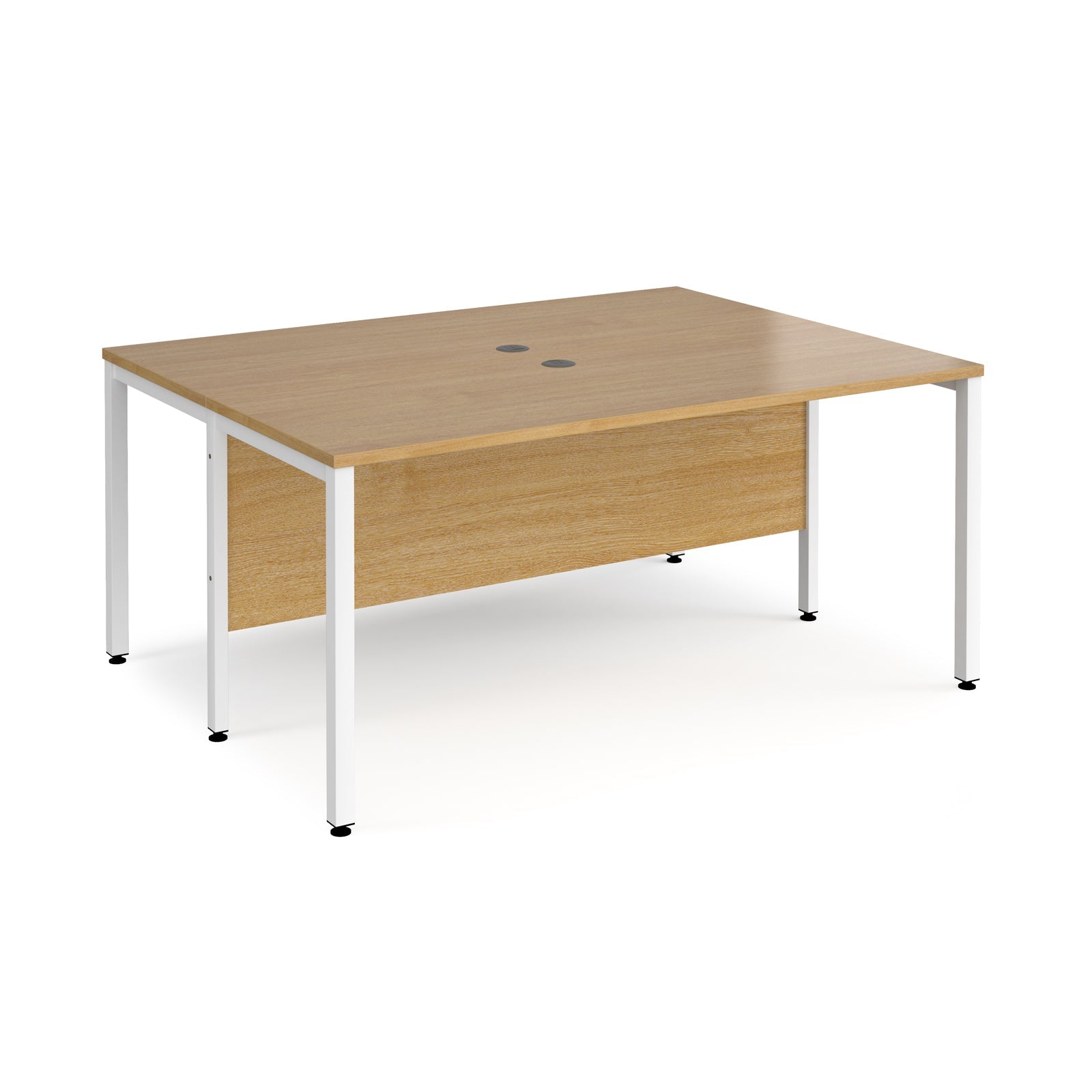 Maestro 25 Bench Back To Back Straight Desks 1200Mm