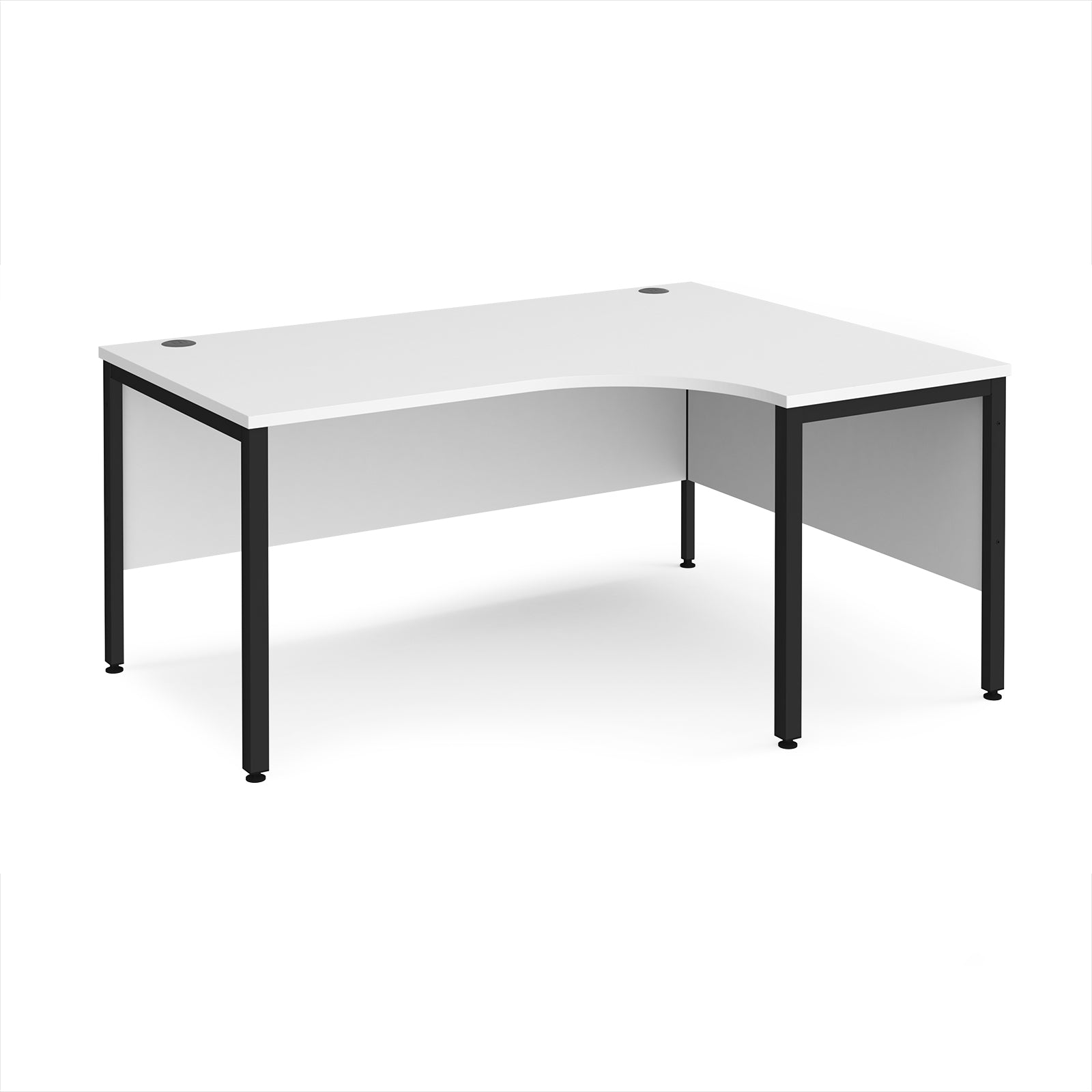 Maestro 25 bench right hand ergonomic desk