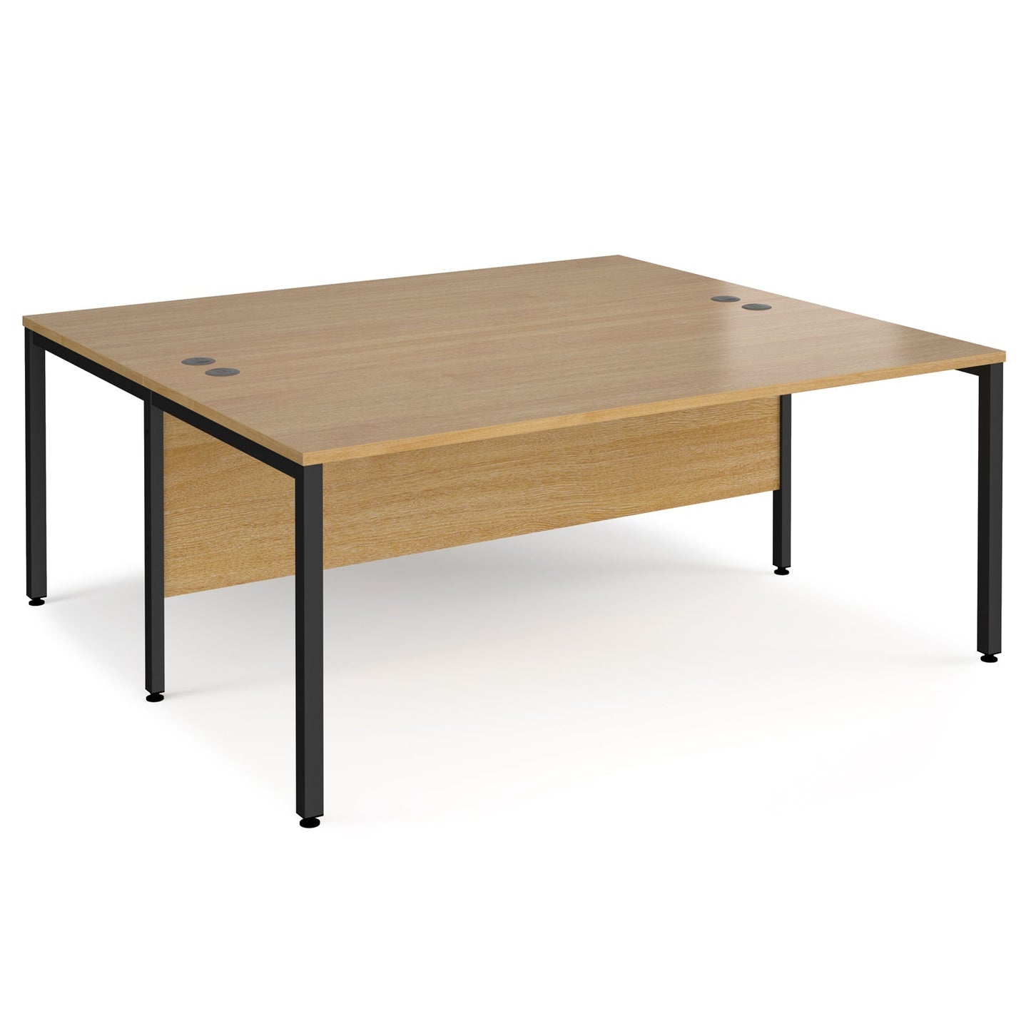 Maestro 25 bench back to back straight desks 1600mm