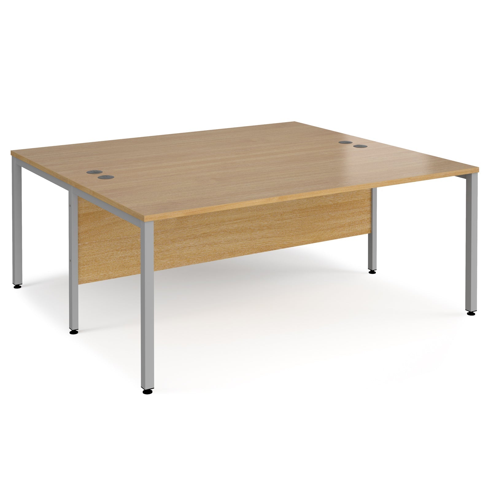 Maestro 25 bench back to back straight desks 1600mm
