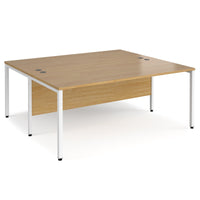 Maestro 25 bench back to back straight desks 1600mm