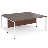 Maestro 25 bench back to back straight desks 1600mm