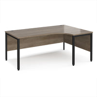 Maestro 25 bench right hand ergonomic desk