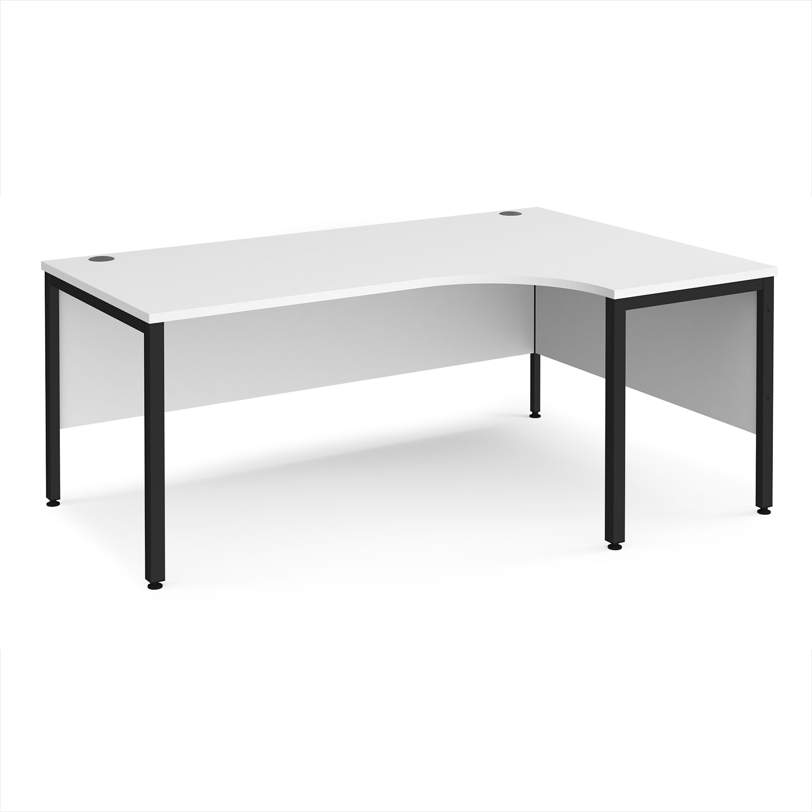 Maestro 25 bench right hand ergonomic desk