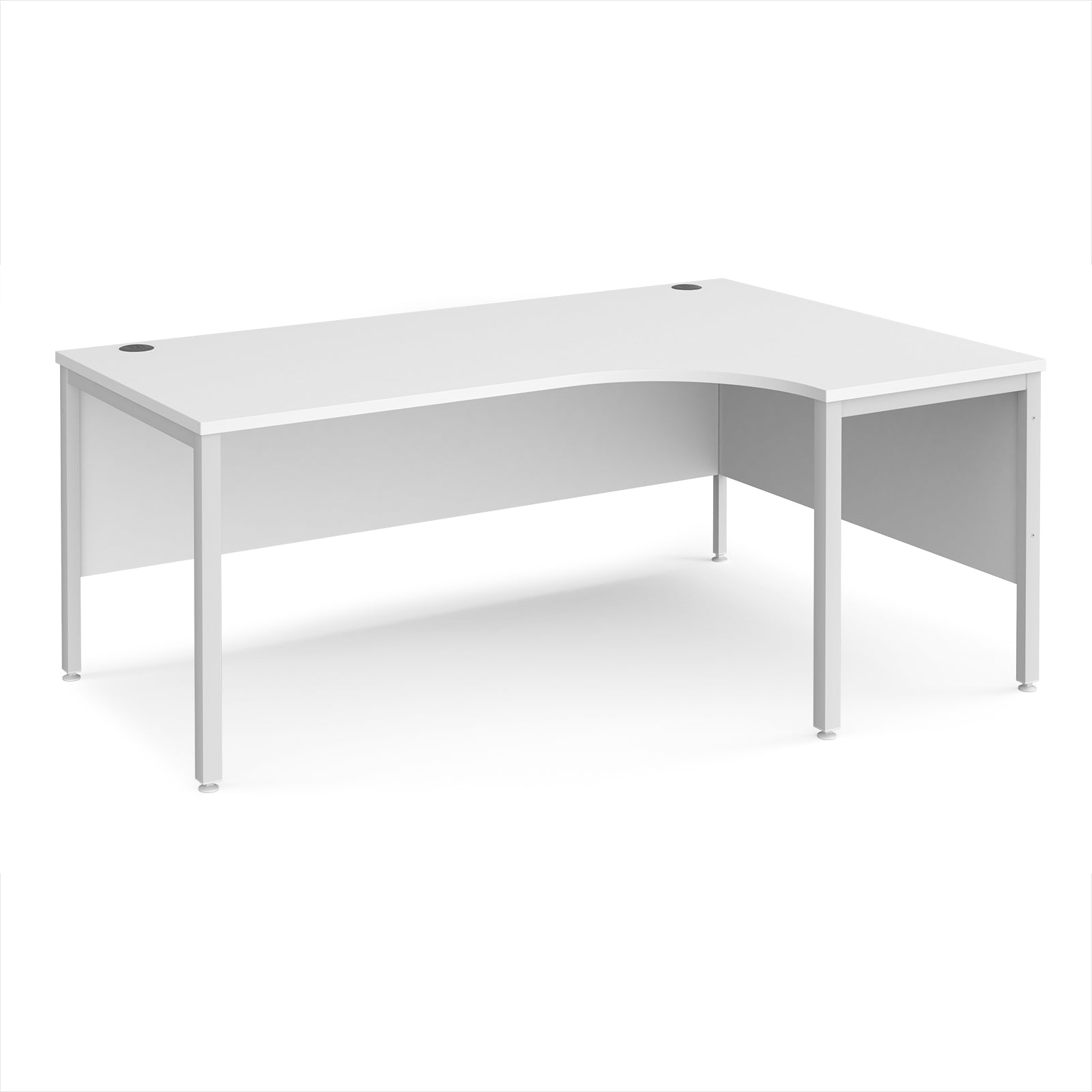 Maestro 25 bench right hand ergonomic desk