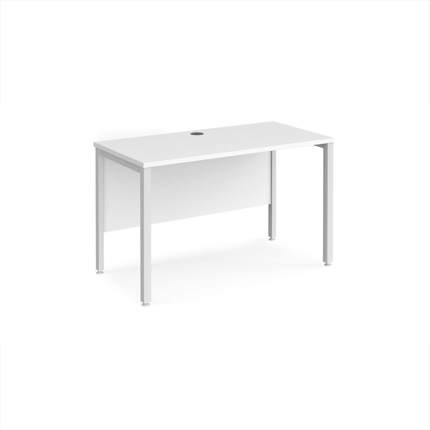 Maestro 25 bench 600mm deep desk