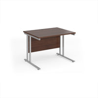 Maestro 25 cantilever 800mm deep desk