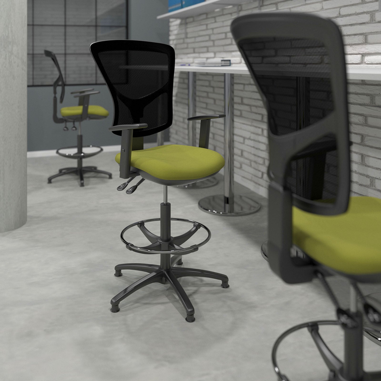 Senza mesh back draughtsman's chair