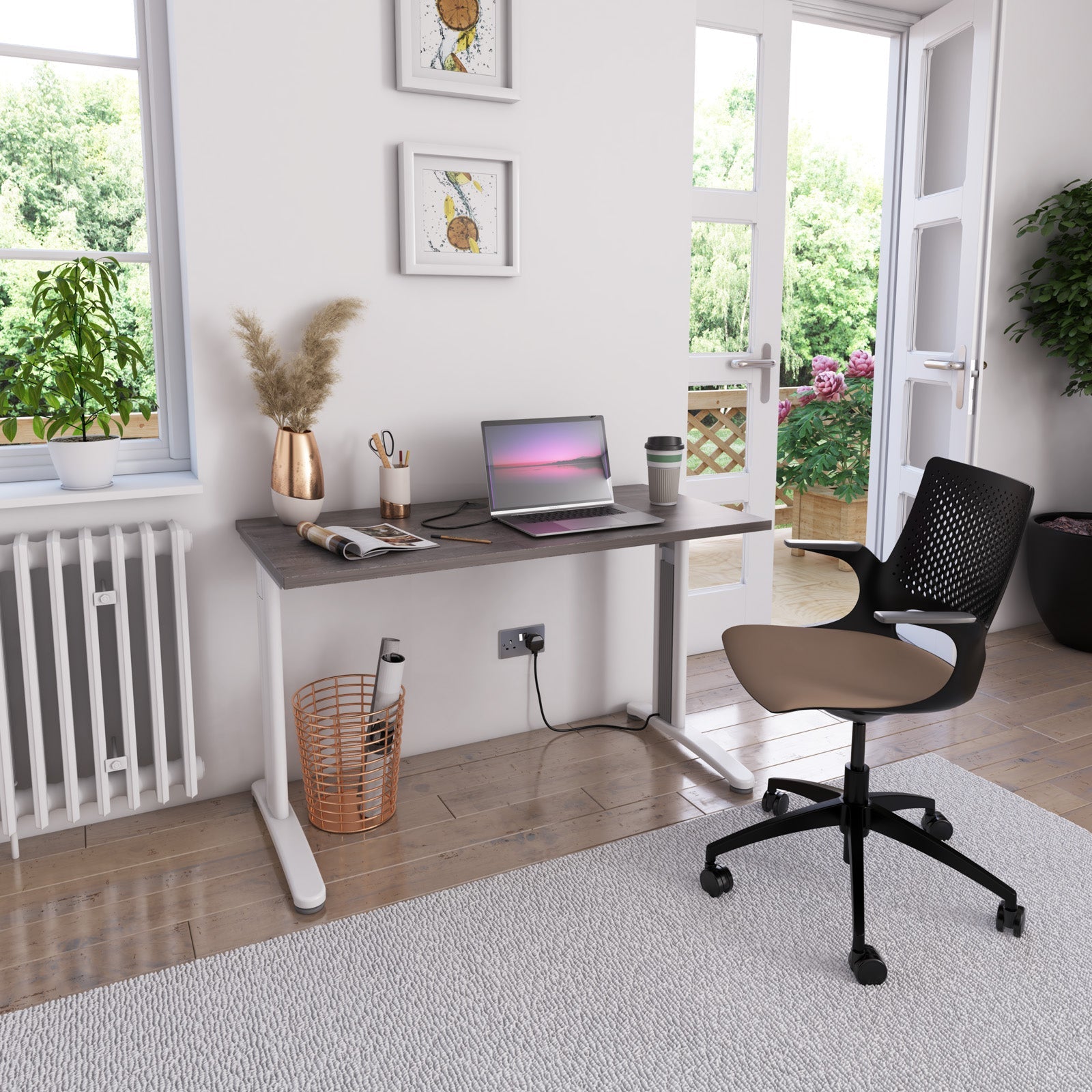 Tr10 Straight Desk 600Mm Deep
